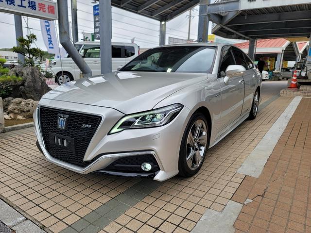 沖縄県の中古車ならクラウンハイブリッド ＲＳアドバンス　大型ダブルディスプレイオーディオ／ＤＶＤ／フルセグＴＶ／ＳＤ／ＵＤＢ／Ｂｌｕｅｔｏｏｔｈ　バックカメラ　ＥＴＣ車載器　ドラレコ（スマホ連携）前・室内　プッシュスタート電動パーキング