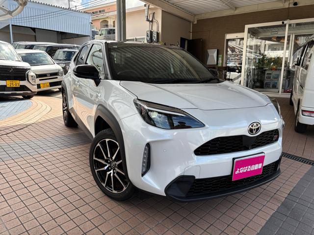 沖縄県の中古車ならヤリスクロス ハイブリッド　ＧＲスポーツ　Ｂｌｕｅｔｏｏｔｈ・ＵＳＢ入力端子・バックカメラ・オートライト・オートマチックハイビーム・レーンアシスト・ＬＥＤヘッドランプ・キーレスエントリー・スマートキー