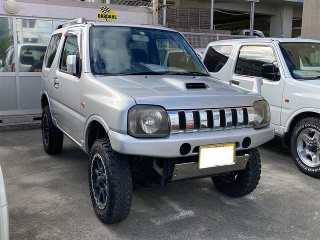 沖縄県那覇市の中古車ならジムニー ランドベンチャー　キーレス　５速マニュアル　４ＷＤ　ナビＴＶ　ＤＶＤ再生　アルミホイール　ターボ車