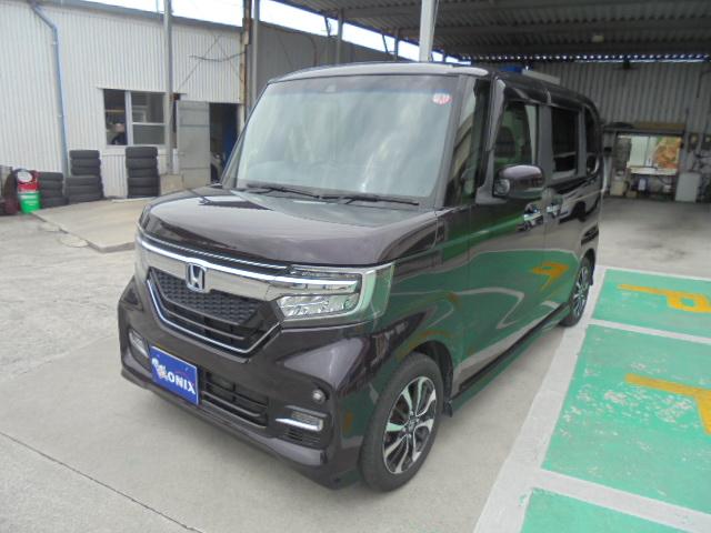 沖縄の中古車 ホンダ Ｎ－ＢＯＸカスタム 支払総額 135万円 リ済込 2018(平成30)年 6.5万km プレミアムベルベットパープルパール