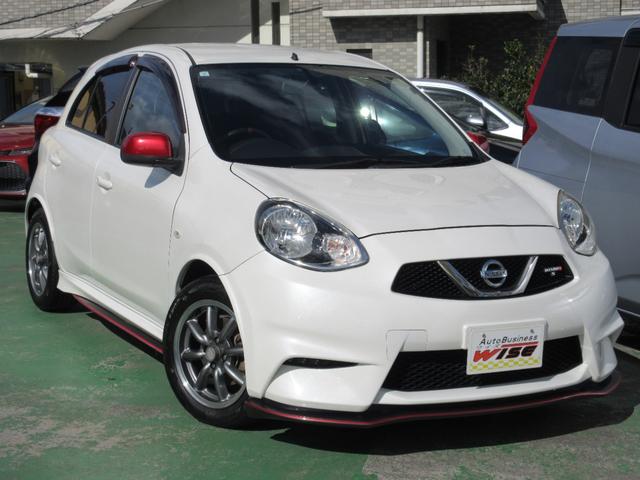沖縄県の中古車ならマーチ ニスモ　Ｓ　５速ＭＴ車　インテリジェントキー　ＰＵＳＨスタート　ブラックレーシング１５ＡＷ　純正ＳＤナビ　フルセグＴＶ　スマホ接続対応