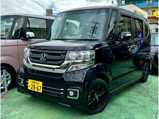 沖縄県の中古車ならＮ－ＢＯＸカスタム Ｇ　ＳＳブラックスタイルパッケージ　特別仕様車／純正ナビＴＶフルセグ／バックカメラ／Ｂｌｕｅｔｏｏｔｈ／ＨＩＤ／スマートキー／左パワースライドドア／オートミラー／リアスライドシート