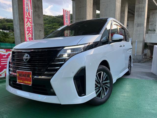 沖縄県の中古車ならセレナ ｅ－パワー　ハイウェイスターＶ　防水シート・アラモニ＋ドラレコ＋ＬＥＤライト・ＮＣナビ＋ＥＴＣ＋ＳＯＳ＋ＡＣ電源