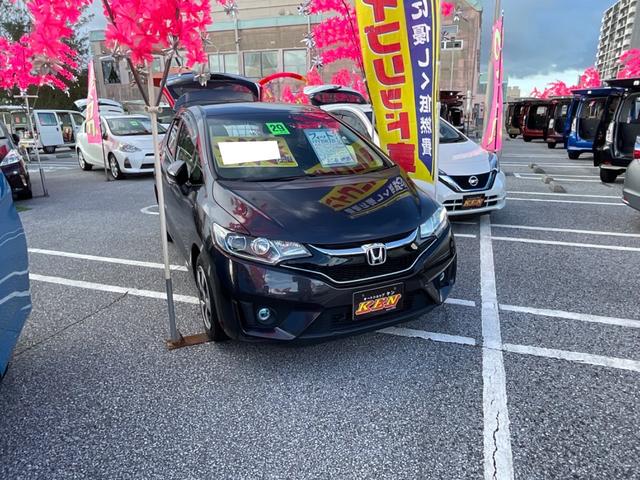 沖縄県の中古車ならフィットハイブリッド Ｌパッケージ