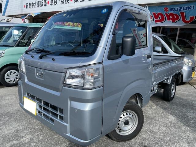 沖縄の中古車 ダイハツ ハイゼットトラック 車両価格 102.3万円 リ済込 2022(令和4)年 5km シルバー