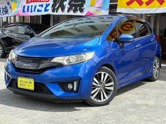 沖縄県の中古車ならフィットハイブリッド Ｓパッケージ　フルセグＴＶ　バックカメラ　ドライブレコーダー　ＥＴＣ　Ｂｌｕｅｔｏｏｔｈ　消耗部品交換（タイヤ＆バッテリー）