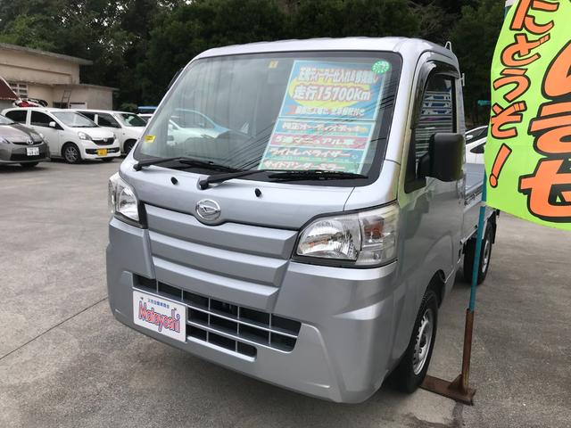 スタンダード 5速マニュアル車(1枚目)