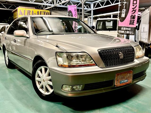 沖縄県の中古車ならクラウンマジェスタ ３．０Ｃタイプ　・ワンオーナー・純正１６インチアルミホイール・ブリヂストンタイヤＧＲ－ＸＩＩ・ＨＩＤヘッドライト・シートメモリ・リア電動サンシェード・全席電動シート・リア３面スモークフィルム・地デジＴＶ・本土中古車