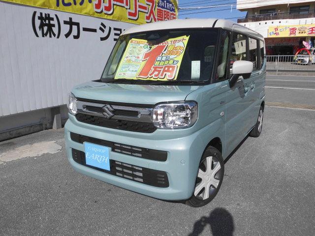 沖縄県の中古車ならスペーシア ハイブリッドＸ　新車　　８インチナビ　バイザー　フロアマット用品３点付