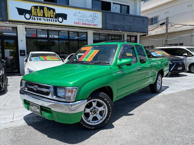 沖縄県中頭郡北谷町の中古車ならハイラックススポーツピック エクストラキャブ　ハードトノカバー　ＤＡＹＴＯＮＡホイル　サンルーフ　リアメッキステップバンパー