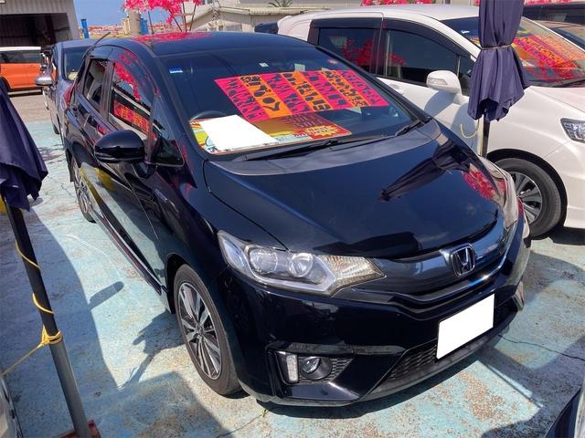 沖縄県沖縄市の中古車ならフィットハイブリッド Ｓパッケージ　ハイブリット　ナビ　ＴＶ　プッシュスタート　キーレスエントリー　ステアリングスイッチ　アルミホイール