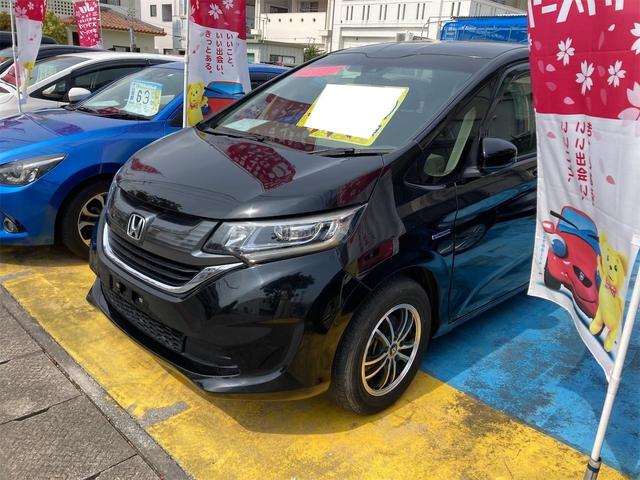 沖縄の中古車 ホンダ フリードハイブリッド 支払総額 149万円 リ済込 2019(令和1)年 4.1万km ブラック