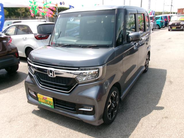 沖縄県中頭郡嘉手納町の中古車ならＮ－ＢＯＸカスタム Ｇ・Ｌターボホンダセンシング　純正８インチ地デジナビ　ＤＶＤ　Ｂｌｕｅｔｏｏｔｈ　両側パワースライド　ＬＥＤヘッドライト　フォグランプ　充電用ＵＳＢ　ハーフレザーシート　純正１５インチアルミホイール　　　スペアキー　ターボ