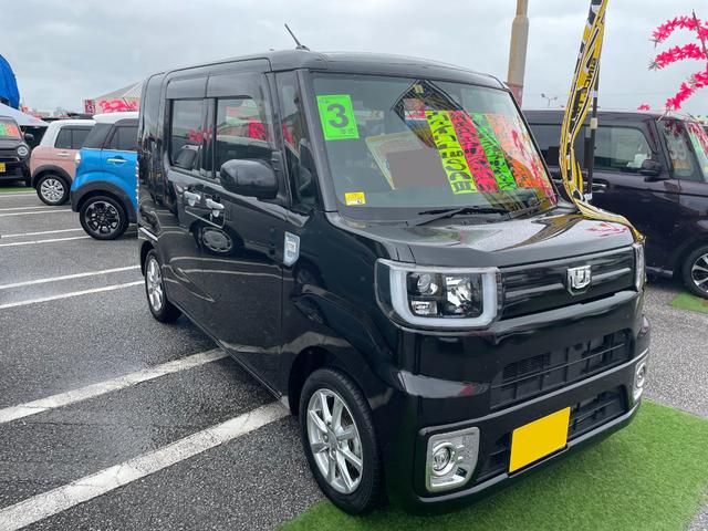 沖縄の中古車 ダイハツ ウェイク 車両価格 156万円 リ済別 2021(令和3)年 2.0万km ブラック