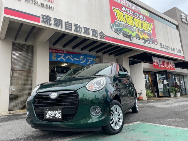 沖縄県の中古車ならブーン 　アイドリングストップ　ＬＥＤライト　プッシュスタート　スマートキー