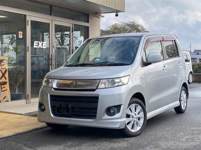 ナビ搭載！迷う道も知らない道も安心して走れます！ パワーステアリング　パワーウィンドウ　運転席エアバッグ　助手席エアバッグ