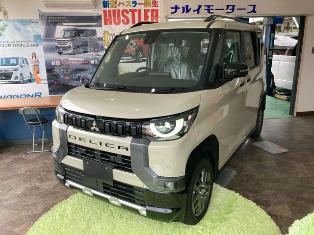 Ｔ　プレミアム　４ＷＤ　届出済未使用車　両側パワースライドドア　クリアランスソナー　アイドリングストップ　シートヒーター