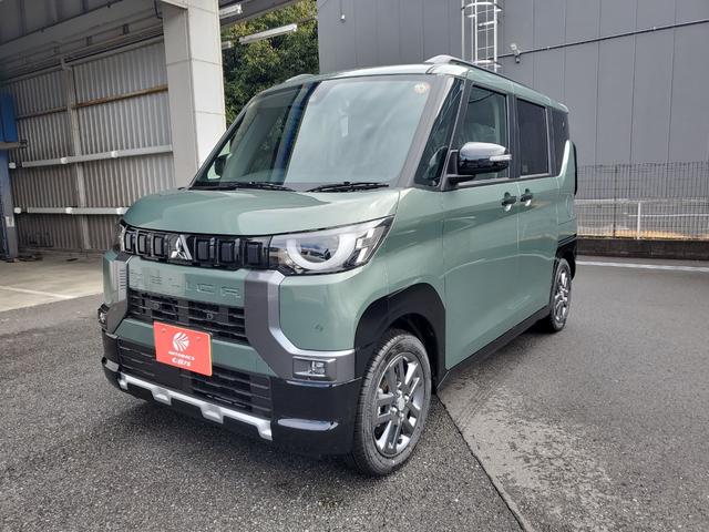 三菱 デリカミニ Ｔ　プレミアム　届出済み未使用車　４ＷＤ