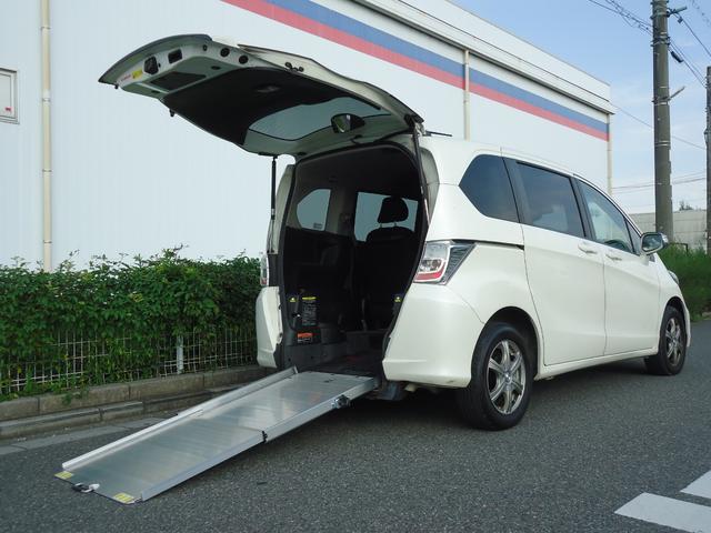 ホンダ フリード Ｘ　車いす仕様車　車検整備付　左パワスラ