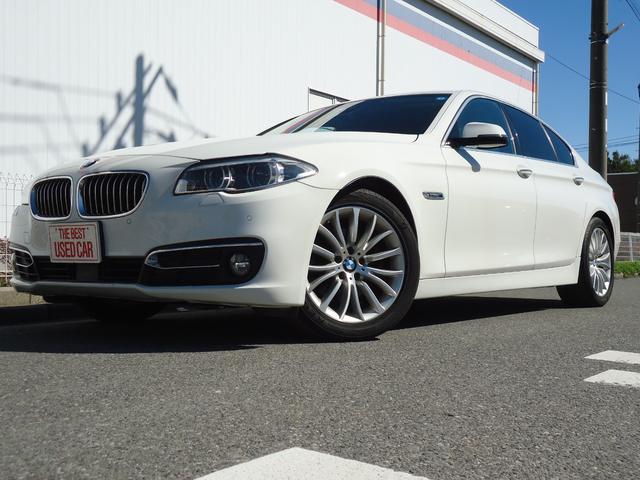 ＢＭＷ ５シリーズ ５２３ｄ　ラグジュアリー　本革シート　パワーシート