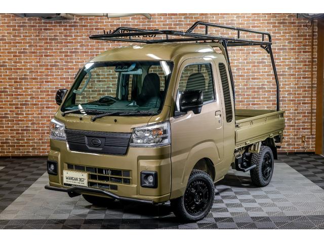 ダイハツ純正色オフビートカーキメタリック ＷＡＮＧＡＮ３５７リフトアップキット　フロントガード　カスタム多数