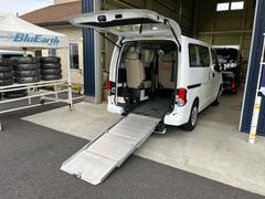 日産　ＮＶ２００バネットバン　　福祉車両　ナビ　バックカメラ