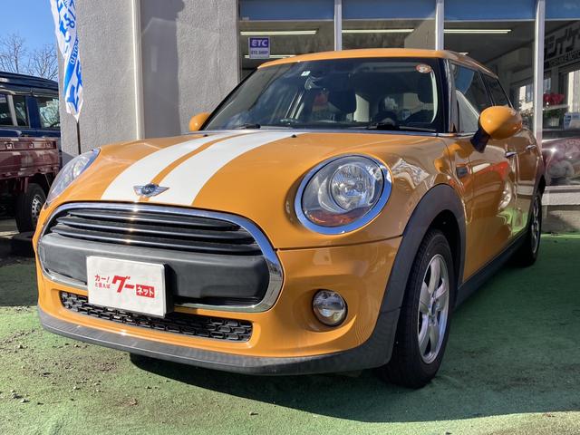 ＭＩＮＩ(ミニ) ナビ　アルミホイール　ターボ　スマートキー　アイドリングストップ　シートヒーター　ＣＶＴ 中古車画像