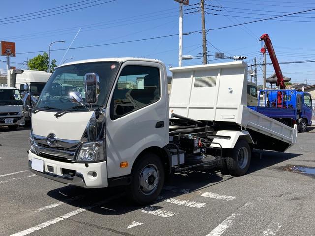 日野　小型ローダーダンプ　ワイド幅　最大積載量３７５０ｋｇ　新明和製ローダーダンプ　Ｒ５年７月製　リア丸ピン加工　３７５０ｋｇ積　ボディー未使用