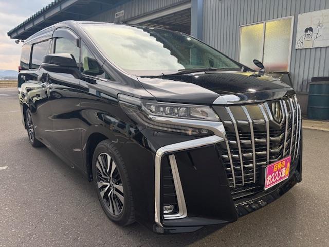 ３０後期アルファードが入荷しました！ 車検も長く残ってお買い得な一台になります！