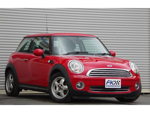 ＭＩＮＩ(ミニ) ワン　ディーラー車　右ハンドル　ＥＴＣ　純正アルミホイール 中古車画像