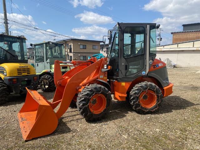 他 日本(国産車その他) ２０１５モデル　日立ＺＷ４０　除雪作業のみ使用。屋根付き車庫保管車両　メーター６８０ｈ 中古車画像