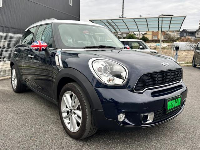 ミニ MINI クーパーS クロスオーバー 禁煙車・ホワイト ミニ MINI クーパーS クロスオーバー 禁煙車・ホワイト
