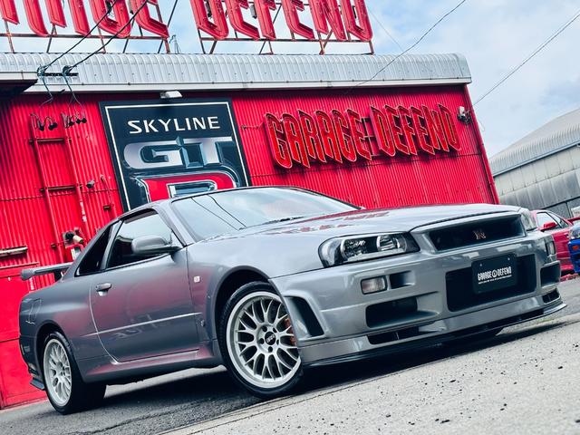 ＧＴ－Ｒ　ＶスペックＩＩ　・ＮＩＳＭＯフロントバンパー＆リアアンダー・ＮＩＳＭＯマフラー・ＮＩＳＭＯコンビネーションメーター（記録簿あり）・ＢＢＳ１８インチホイール