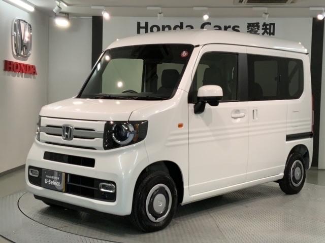 ファン　ＨｏｎｄａＳＥＮＳＩＮＧ　試乗禁煙車　ナビ　フルセグ　ＤＶＤ　音録　ＢＴａｕｄｉｏ　リヤカメラ　衝突軽減ブレーキシステム　両席エアバック　横滑防止装置　ＡＡＣ　イモビライザー　ＬＥＤヘッド