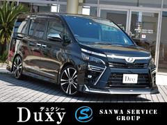 ヴォクシー&nbsp;ＺＳ　煌ＩＩＩ　新型　新車　モデリスタエアロ　ローダウン＆１９インチ　ハーフレザーシート　両側パワースライド　後席オートエアコン　インテリジェントクリアランスソナー