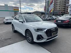 アウディ　Ｑ３　３５ＴＦＳＩ　Ｓライン　ナビ　３６０度カメラ