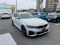 ＢＭＷ　３シリーズ　３２０ｄ　ｘＤｒｉｖｅ　ＭスポＥＤジョイ＋ハイライＰ　ナビ