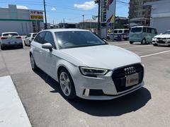 アウディ　Ａ３　スポーツバック１．４ＴＦＳＩ　スポーツ　ナビ　ＴＶ