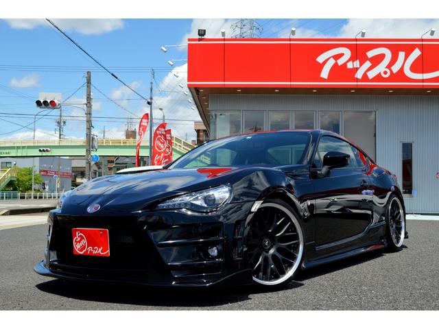 トヨタ ＧＴ　ＫＵＨＬエアロ＆４本出しマフラー　ブリッツ車高調＆タワーバー　１９インチアルミホイール　ナビＴＶ　バックカメラ　ＬＥＤヘッドランプ　スマートキー　ＥＴＣ車載器