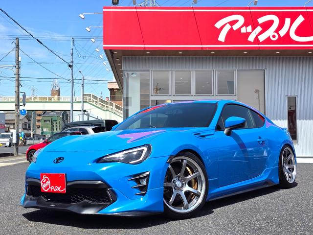 ８６(トヨタ) ＧＴ　ＷＯＲＫ１８インチアルミ　ＶＬＡＮＤヘッドランプ　シーケンシャルウィンカー　ヴァレンティＬＥＤテールランプ　ＴＲＤエアロ＆マフラー　ブリッツ車高調 中古車画像