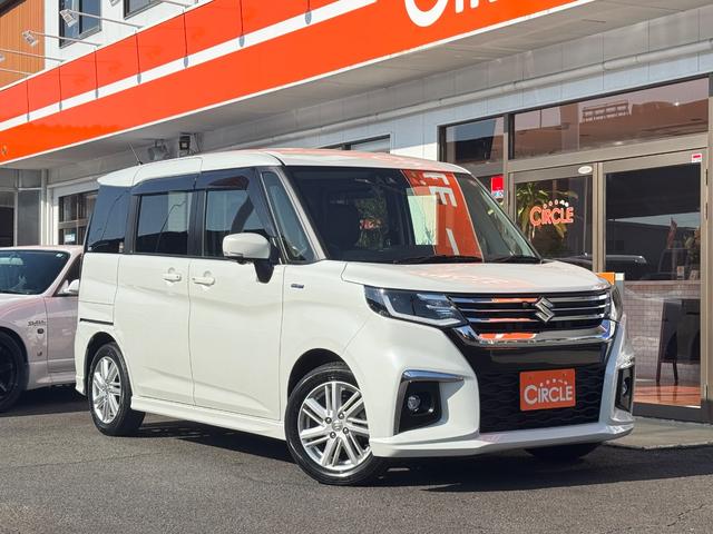 車両周辺をカメラ映像で確認できる機能！全周囲カメラ！ アイドリングストップ　シートヒーター　ウォークスルー　ＣＶＴ　ＡＢＳ