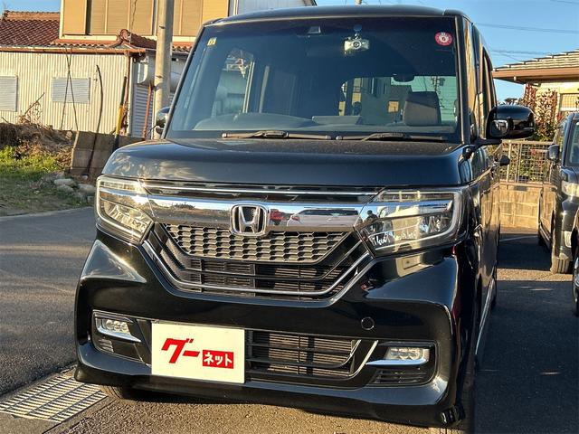 バックカメラ付！あなたの駐車をサポート☆ 電動格納ミラー　ベンチシート　ＣＶＴ　盗難防止システム　ＡＢＳ　ＥＳＣ