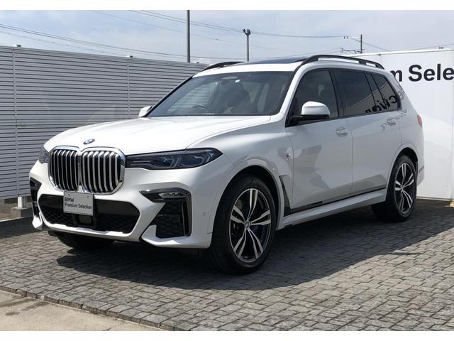 ｘＤｒｉｖｅ　４０ｄ　Ｍスポーツ　茶革　パノラマ・スカイラウンジ・サンルーフ　７人乗り　ドライビング・アシスト・プロフェッショナル　クラフテッド・ガラスフィニッシュ　ソフトクローズドア　ディスプレイキー　バックレストモニター　２１ＡＷ