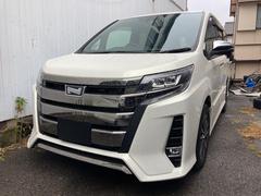 トヨタ　ノア　Ｓｉ　ダブルバイビーＩＩＩ　４ＷＤ　バックカメラ