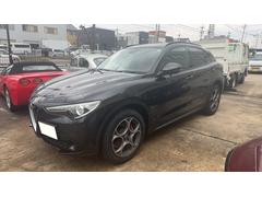 ステルヴィオ 2.2ターボ ディーゼルQ4スポーツパッケージ 1オーナー レッドレザーシート シートヒーター レッドキャリパー パドルシフト 中古車画像