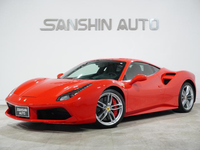 ４８８ＧＴＢ(フェラーリ) ベースグレード　ベースグレード（２名）カーボンＬＥＤハンドル　イエローレブカウンター　レーシングシート　ＡＫＲＡＰＶＩＣ可変付きマフラー　カーボンセラミックブレーキ　レッドキャリパー 中古車画像