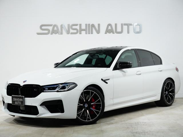 Ｍ５(BMW) コンペティション　１オーナー　コンペテションＰＫＧ　リアエンターテイメントシステム　カーボンルーフ　２０インチＭライトＡＷ　Ｍレッドキャリパー　ハーマンカードンサウンド　サンプロテクションガラス　ベンチレーション 中古車画像