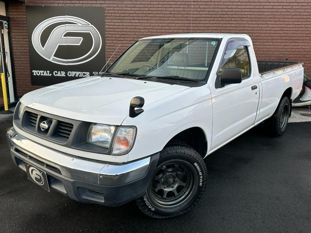 NISSAN DATSUN TRUCK LONG DX