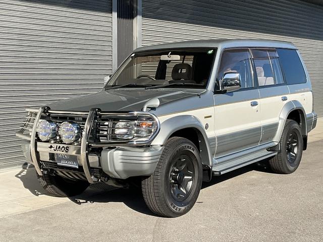 パジェロ(三菱) ワイド　エクシード　電動ムーンルーフ　ＪＡＯＳグリルガード　フロントフォグ　背面タイヤカバー　純正ホイールチッピング塗装　ダンロップ新品タイヤ 中古車画像