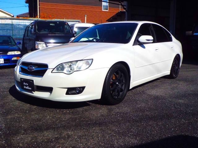 レガシィＢ４(スバル) ２．０Ｒ　Ｂスポーツ　５ＭＴ　ＨＫＳエアクリーナー　柿本エアインテイクチャンバー　タイミングベルト交換済み　強化クラッチ　クイックシフト　Aftermarket３連メーター　ＲＳ−Ｒダウンサス　２本出マフラー　Aftermarketアルミホイール　ＥＴＣ 中古車画像